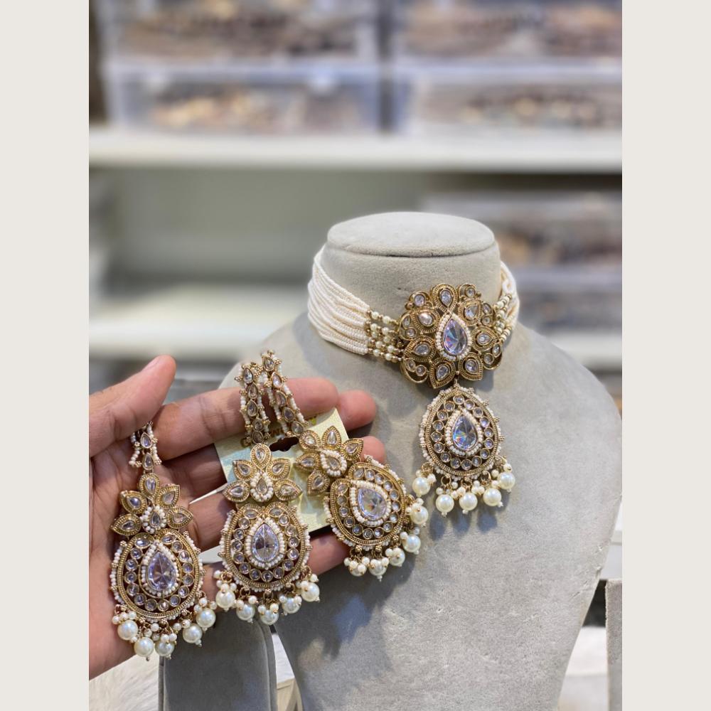 Hira Collections Classic Pota And Crystal Stone Beads Choker Necklace Set