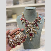 Hira Collections Glamorous Kundan And Pota Stone Necklace Set