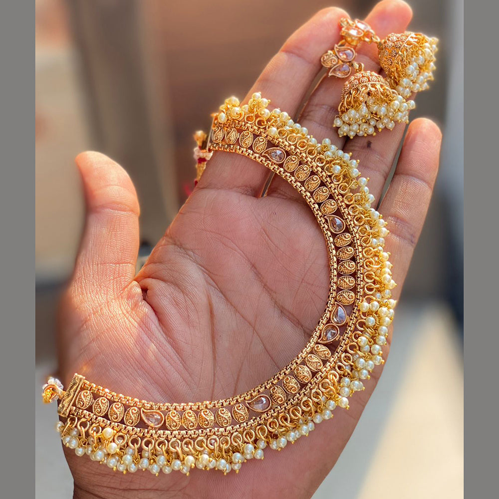 Hira Collections Glamorous Crystal Stone And Pearl Necklace Set