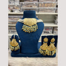 Hira Collections Glamorous Pearl And Beads Choker Necklace Set