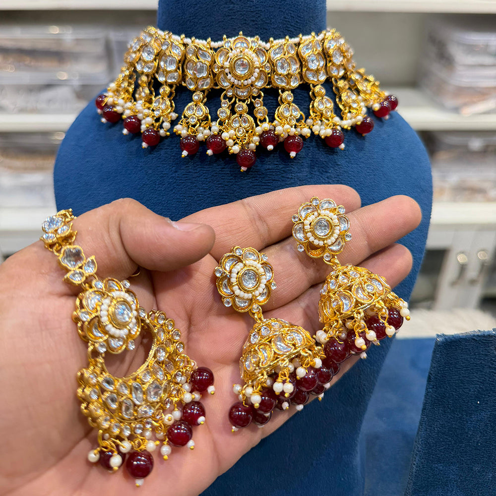 Hira Collections Kundan Stone Glamorous Pearl And Beads Choker Necklace Set