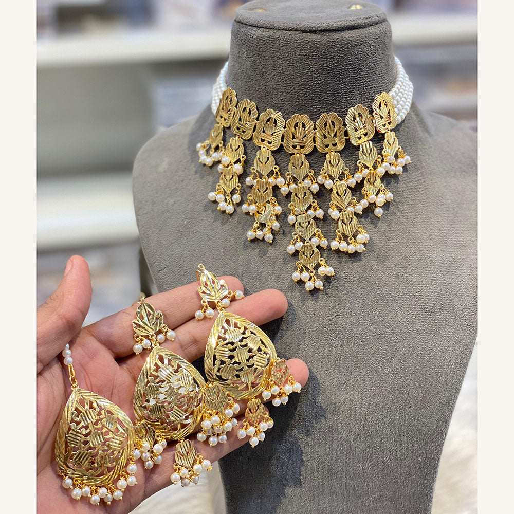 Hira Collections Exclusive Pearl And Beads Choker Necklace Set