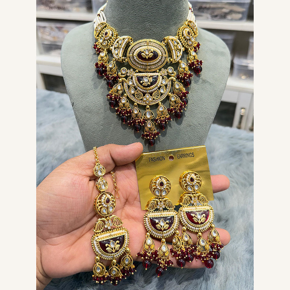 Hira Collections Exclusive Kundan Stone Pearl And Beads Choker Necklace Set