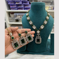 Hira Collection Glamorous Pota Stone And Austrian Stone Necklace Set