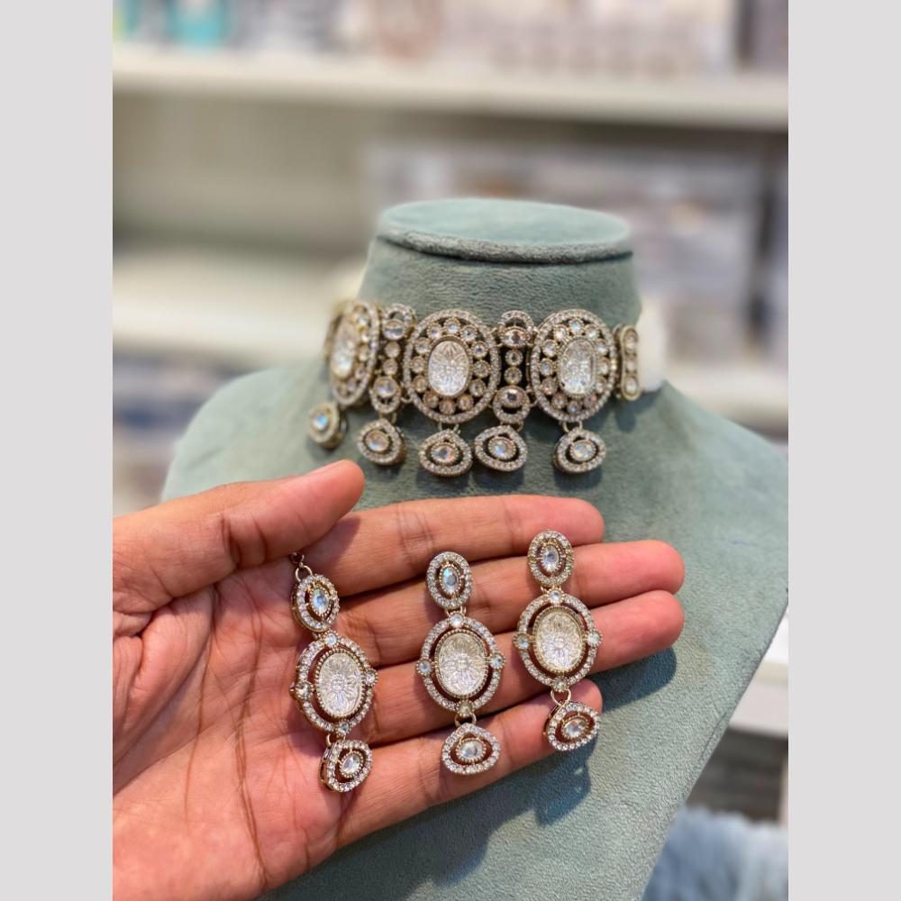 Hira Collections Royal Pota Stone And Pearl Choker Necklace Set