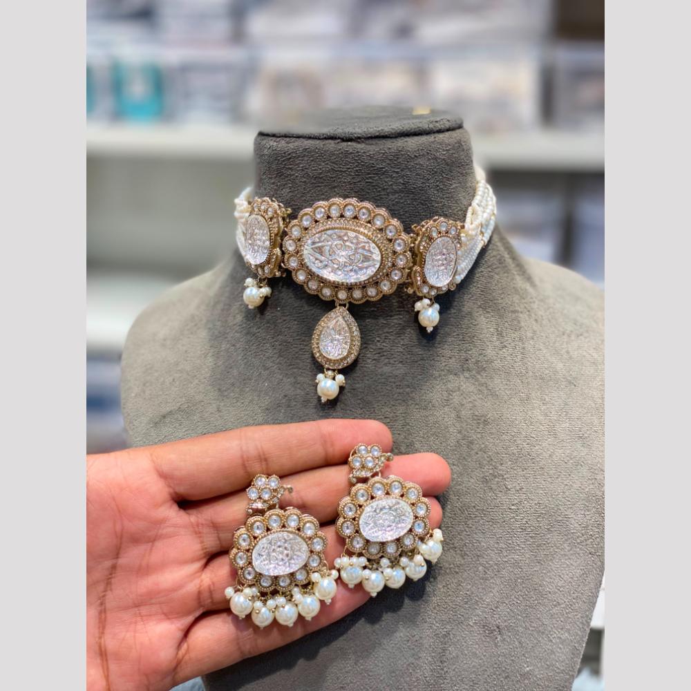 Hira Collections Royal Pota Stone And Pearl Choker Necklace Set