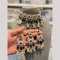 Hira Collections Designer Kundan Stone And Pearl Choker Necklace Set 