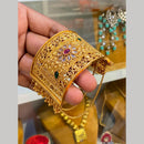 Hira Collections Graceful Pota Stone Openable Bracelet