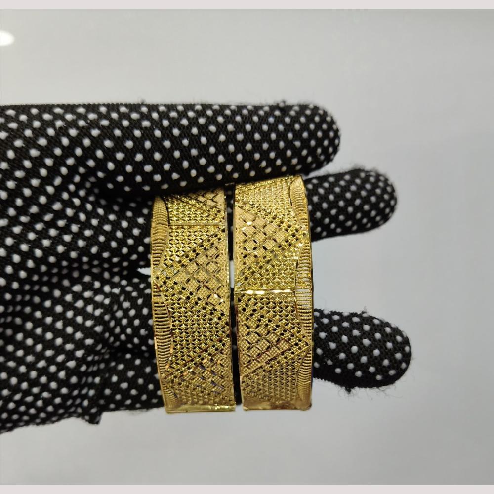 Pari Art Jewellery Designer Forming Openable Bangles Set