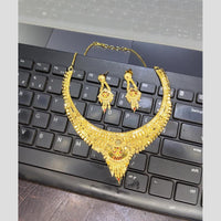 Pari Art Jewellery Royal Style Forming Necklace Set