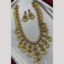 Kavita Art Gold Plated Pota Stone And Pearl Necklace Set