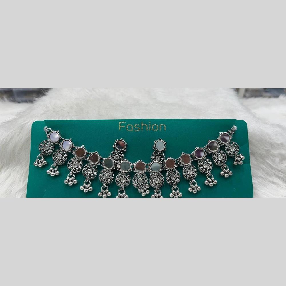 Kavita Art Boho Style Oxidised Plated Mirror And Pearls Necklace Set