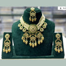 Kavita Art Sparkling Kundan Stone And Pearl Necklace Set
