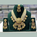 Kavita Art Sparkling Kundan Stone And Pearl Necklace Set