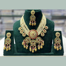 Kavita Art Sparkling Kundan Stone And Pearl Necklace Set