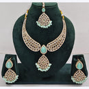 Kavita Art Sparkle Glow Crystal and Pearl Necklace Set