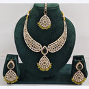 Kavita Art Sparkle Glow Crystal and Pearl Necklace Set