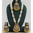 Kavita Art Luxurious Crystal Stone Pearl And Beads Long Necklace Set