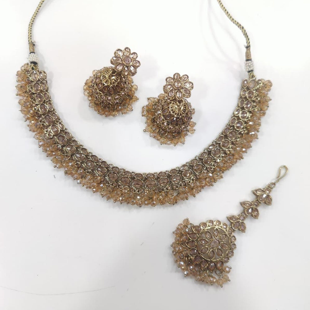 Kavita Art Crystal Stone Pearl And Beads Designer Necklace Set