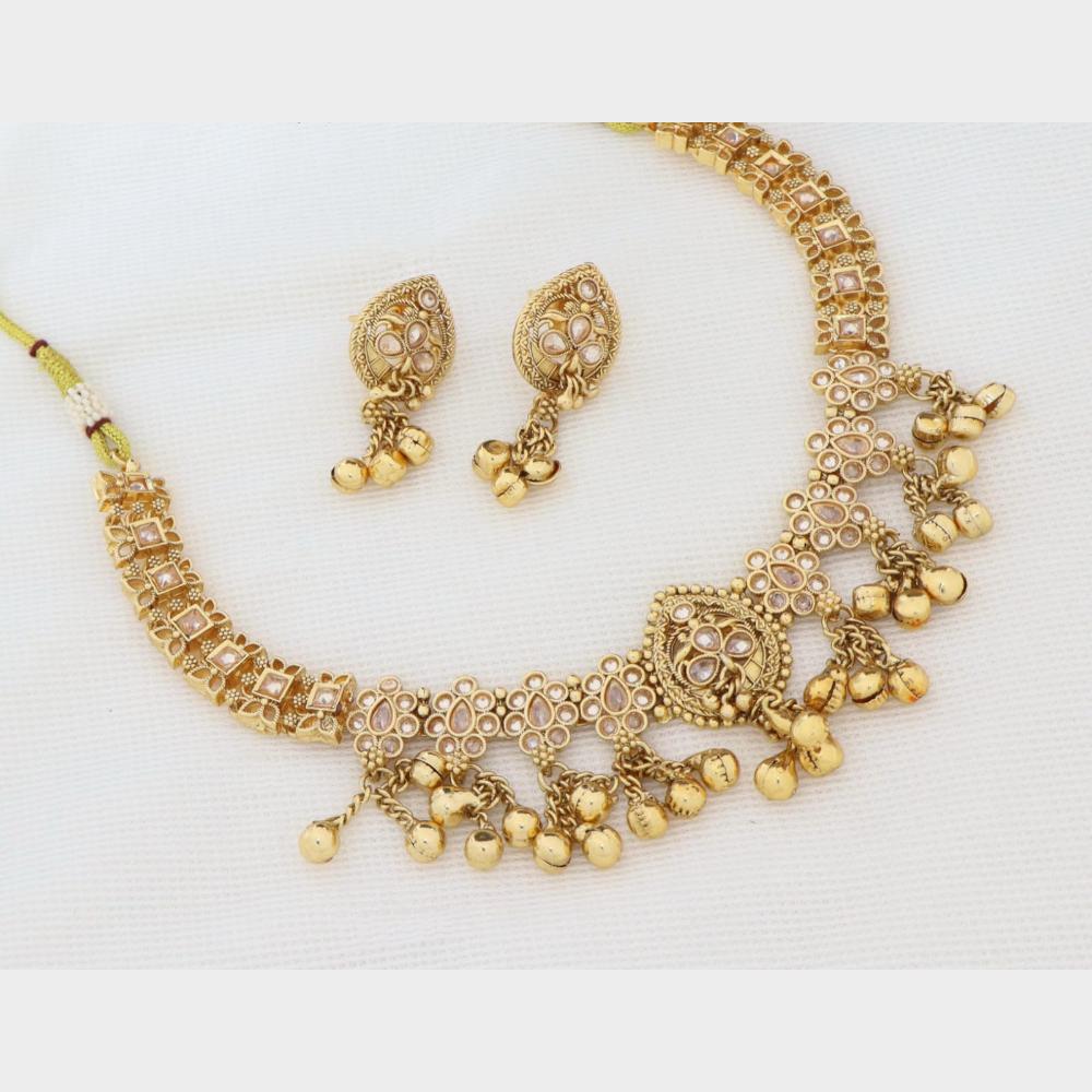 Kavita Art Elegant Crystal Stone Pearl Necklace Jewellery Set