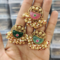 Kavita Art Glamorous Pota And Austrian Stone Statement Ring
