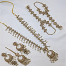 Kavita Art Graceful Kundan Stone & Beads Necklace Set for Women