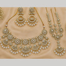 Kavita Art Royal Kundan Stone And Pearl Necklace Set