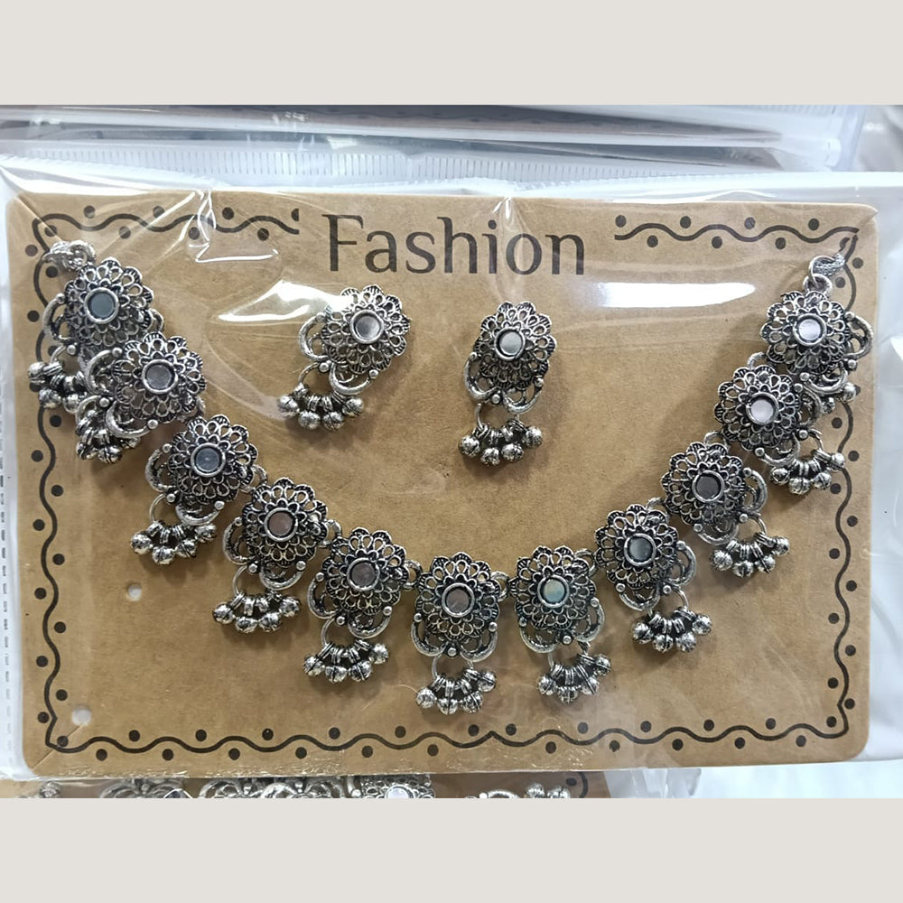 Kavita Art Boho Style Oxidised Plated Mirror And Pearl Necklace Set