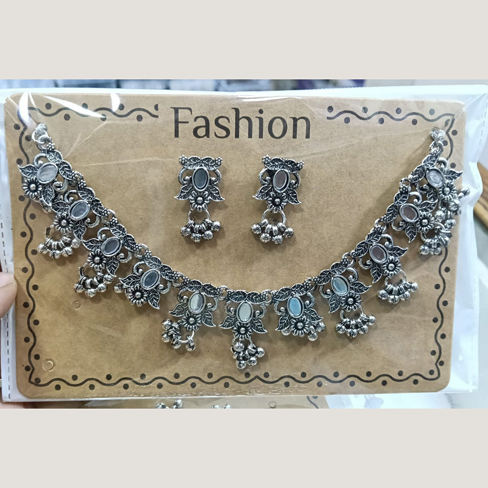 Kavita Art Boho Style Oxidised Plated Mirror And Pearl Necklace Set