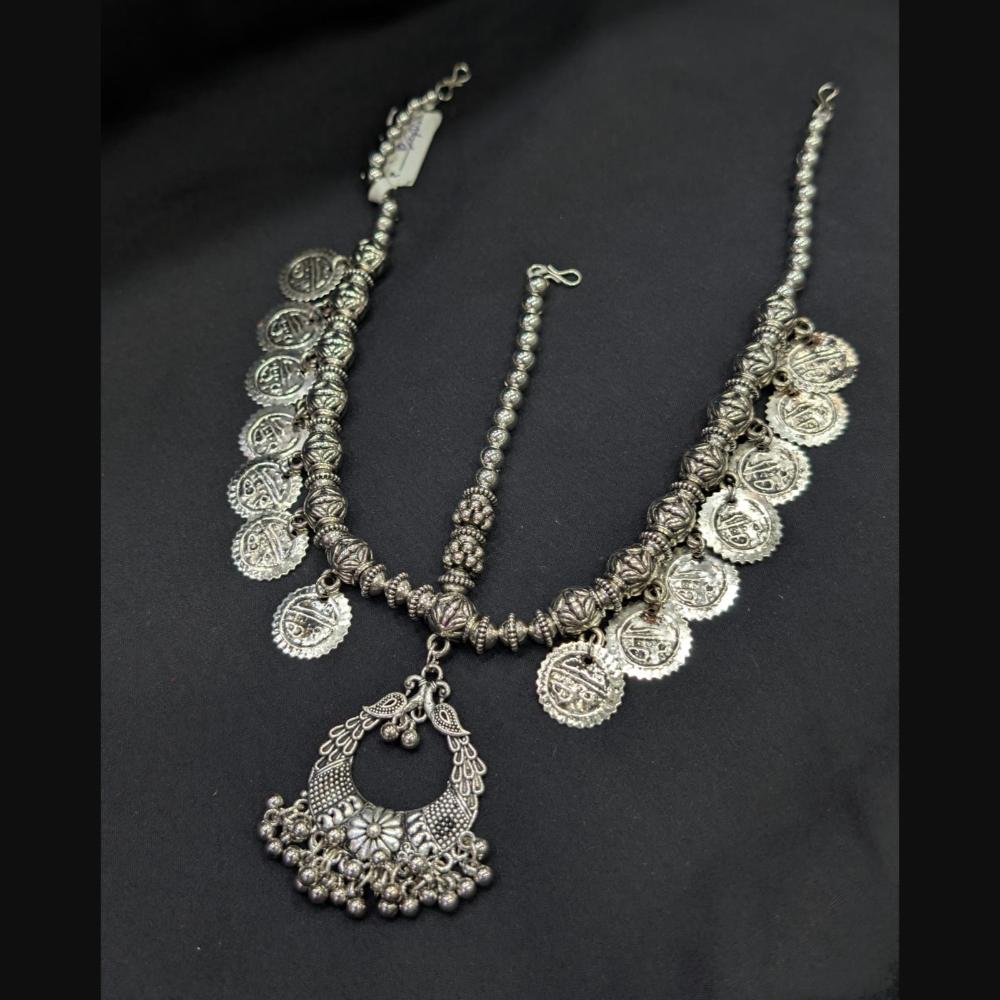 SNERA Tribal-Inspired Oxidised Plated Damini Maangtikka