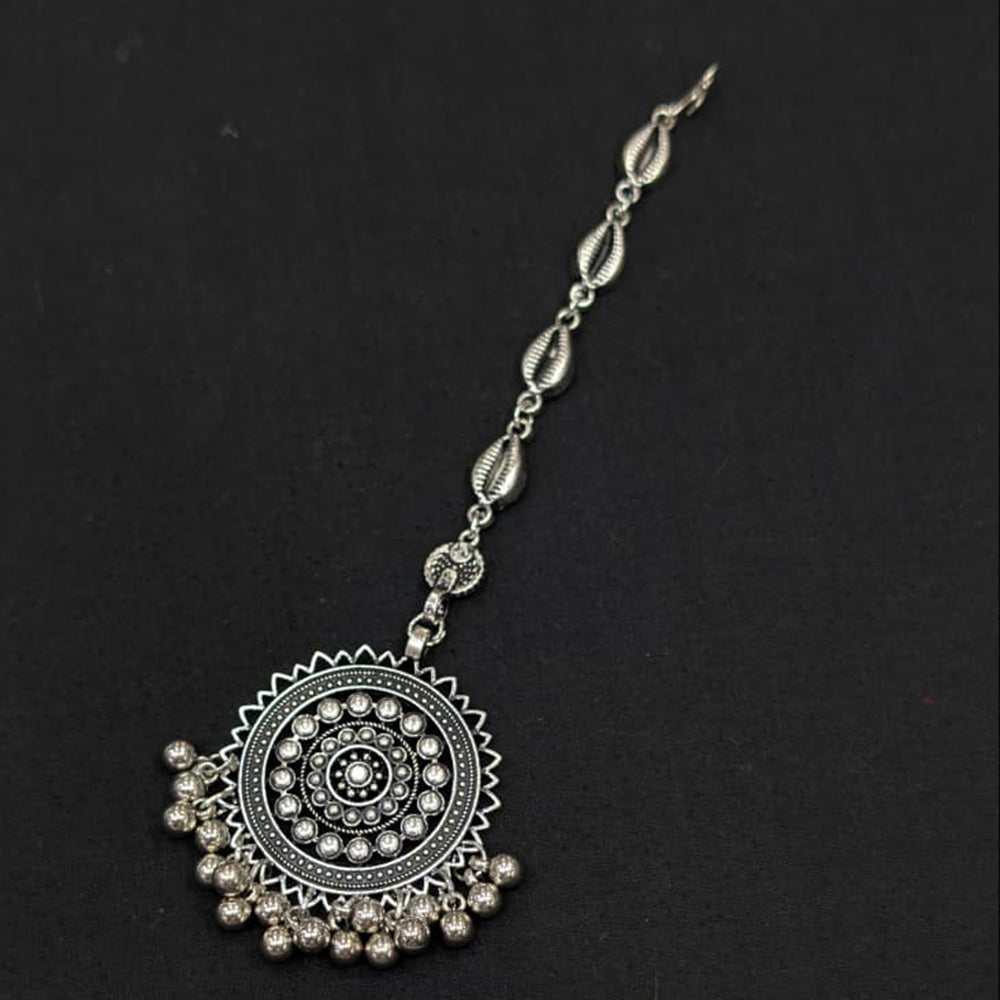 SNERA Navratri Special Oxidised Plated Maangtikka