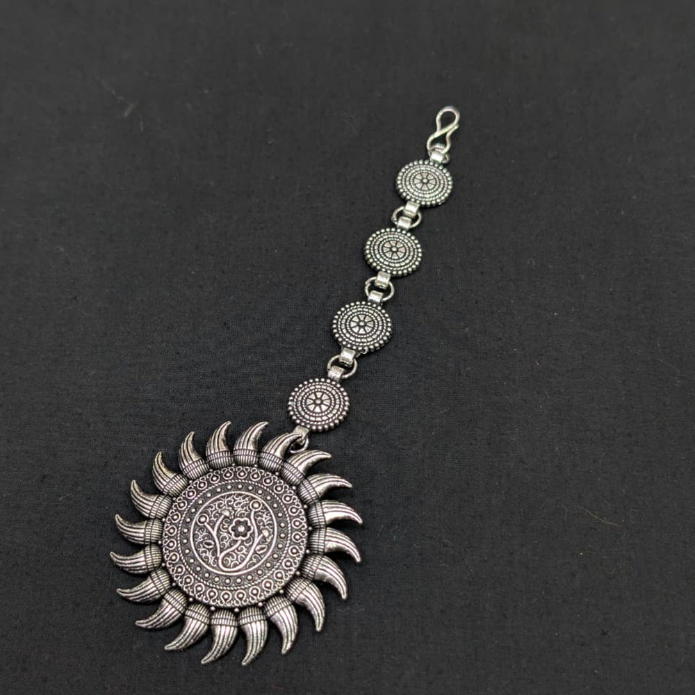 SNERA Navratri Special Oxidised Plated Maangtikka
