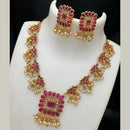 SNERA Graceful Pota Stone And Pearl Necklace Set