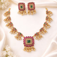 SNERA Graceful Pota Stone And Pearl Necklace Set