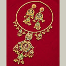 SNERA Graceful Pota Stone And Pearl Necklace Set