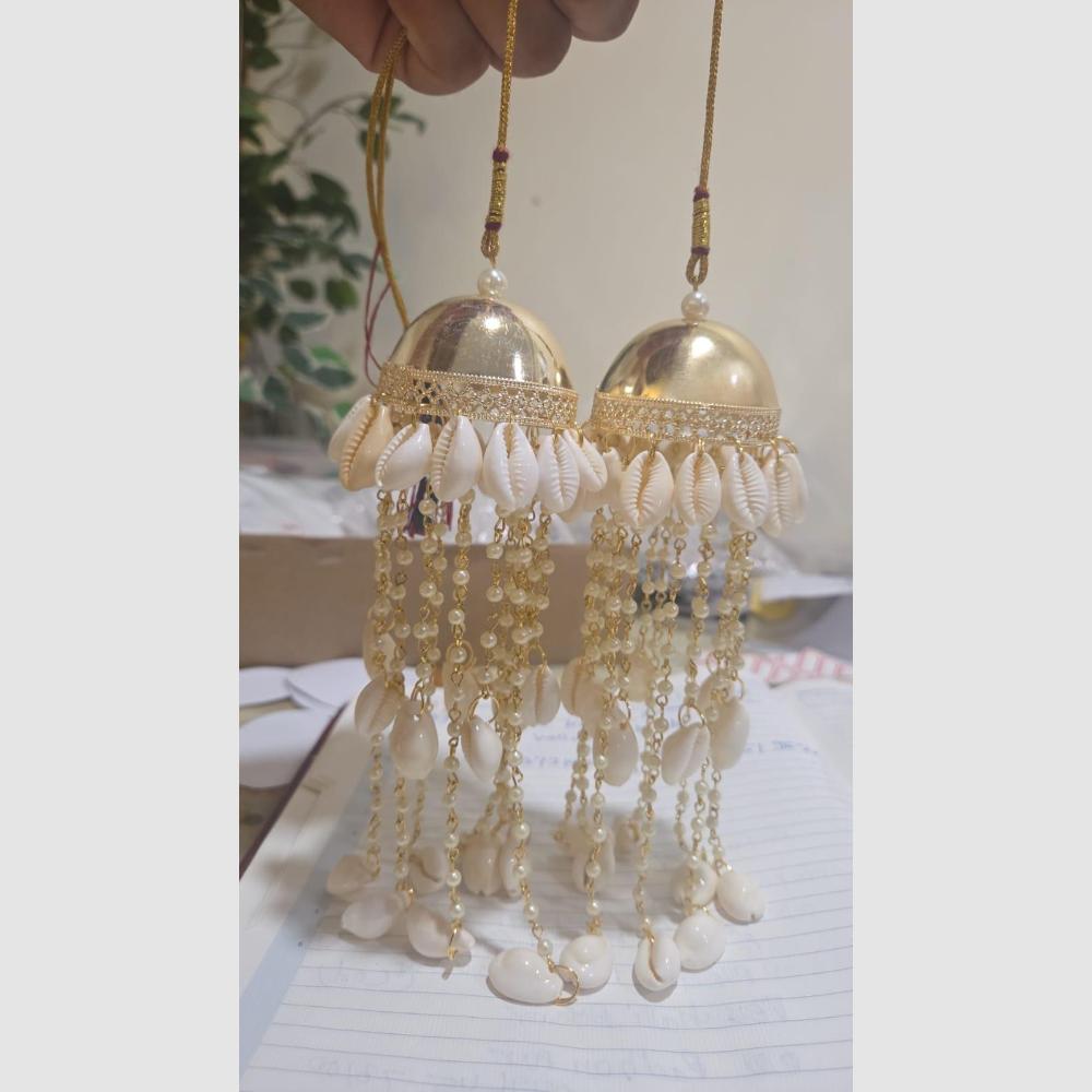 SNERA  Heavy Look Grand Dulhan Cowrie Shell Kalire