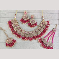 SNERA Sparkling Crystal Stone And Pearl Necklace Set