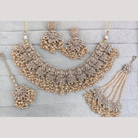 SNERA Sparkling Crystal Stone And Pearl Necklace Set
