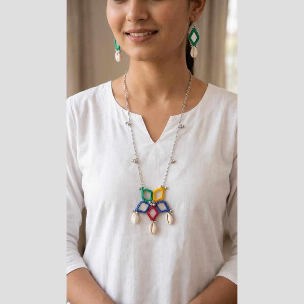 SNERA Mirror And Shell Embellished Ethnic Necklace Set
