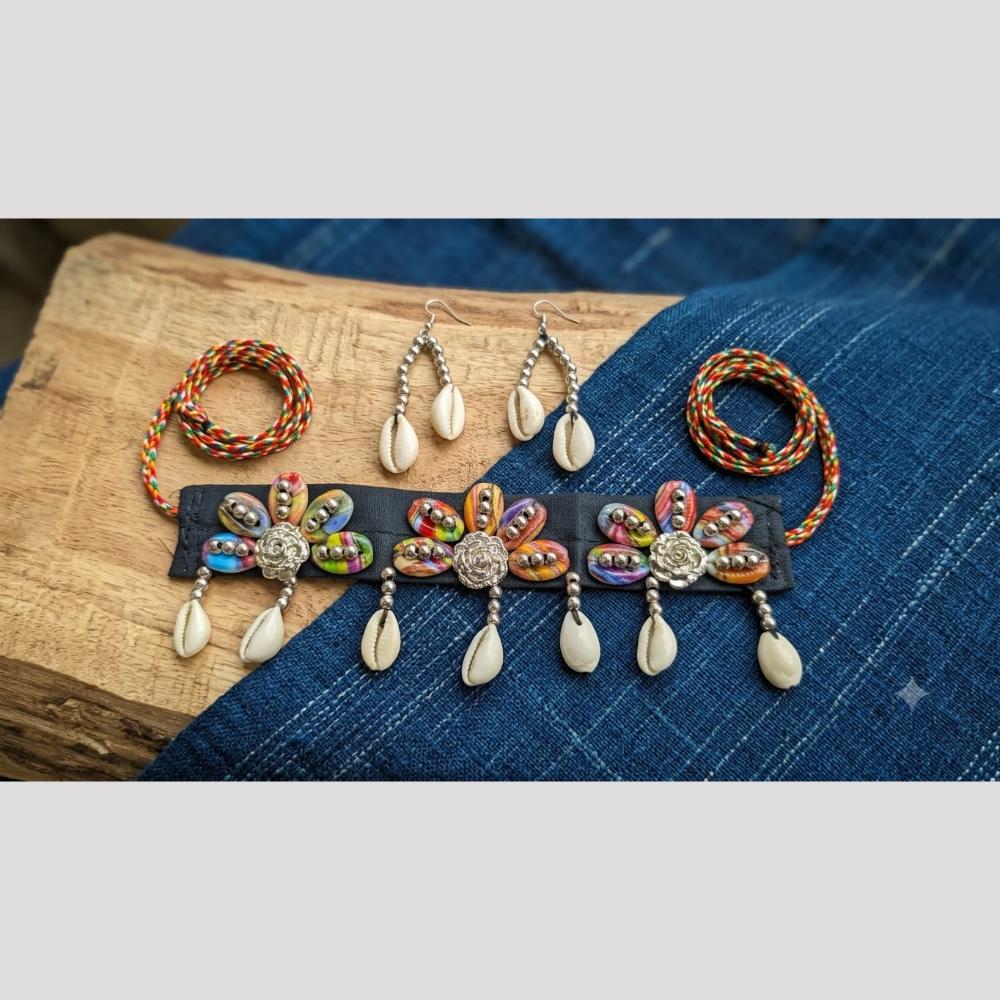 SNERA Shell Embellished Ethnic Choker Necklace Set