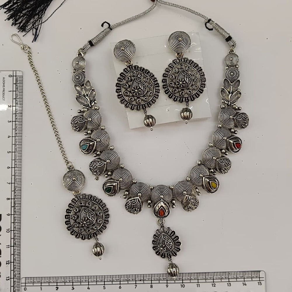 Urthn Oxidised Plated Pota Stone Traditional Jewellery Set