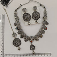 Urthn Oxidised Plated Pota Stone Traditional Jewellery Set