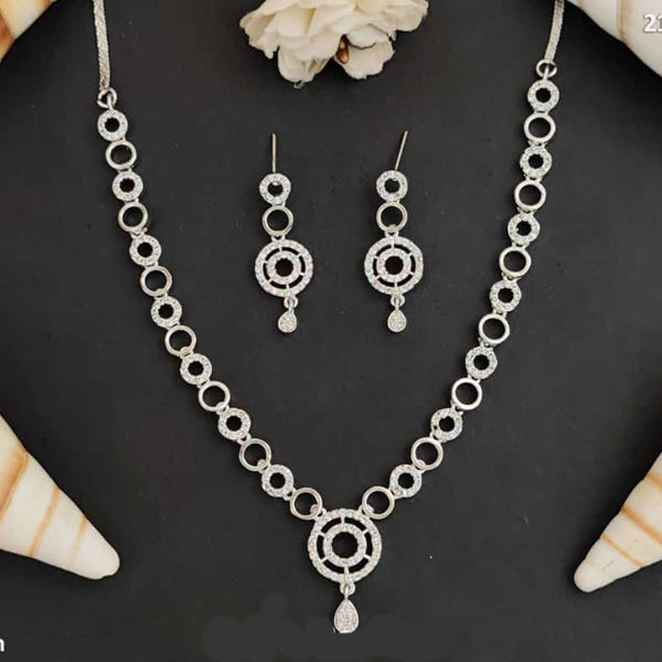 Everlasting Quality Jewels Silver Plated Austrian Stone Necklace Set