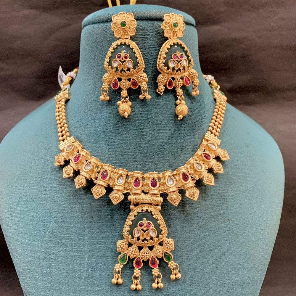 Everlasting Quality Jewels Designer Pota Stone And Pearl Necklace Set