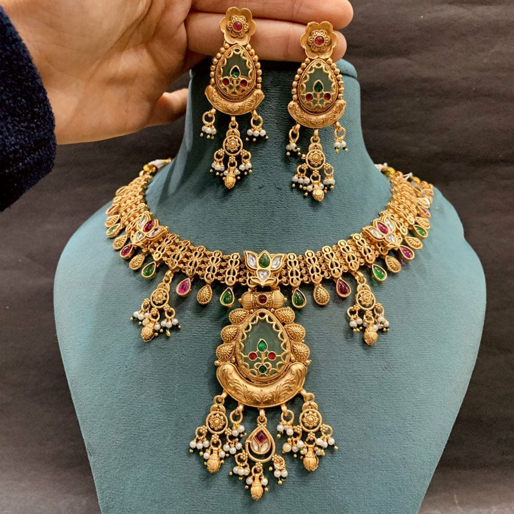 Everlasting Quality Jewels Designer Pota Stone And Pearl Necklace Set