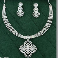 Everlasting Quality Jewels Shimmering American Diamond Necklace Set