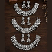Everlasting Quality Jewels Trendy Pota Stone And Pearl Neckalce Set (Assorted Design) 