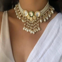 FS Collection Gold Plated Kundan And Pearl Necklace Set