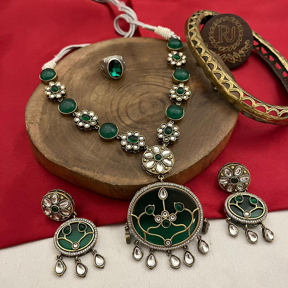 FS Collection Gold Plated Kundan Stone Necklace Set