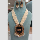 FS Collection Gold Plated Austrian Stone And Pearl Necklace Set